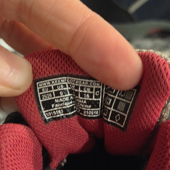 Keen Oakridge hiking boots - Picture 5 of 5